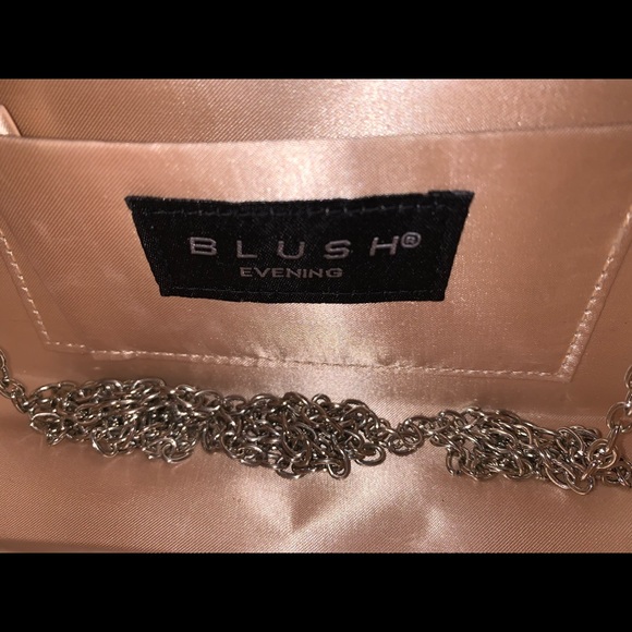 Purse - Picture 4 of 4